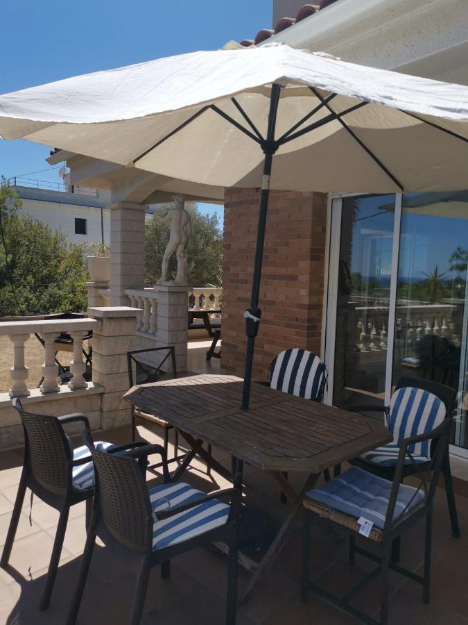 Can Trullen Chalet Calafell Luaran gambar